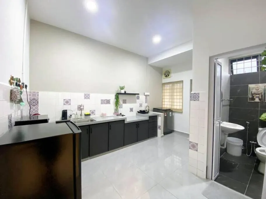 度假居 2 Storey Stylish Comfort Retreat ''''Almaimpianria 大山脚